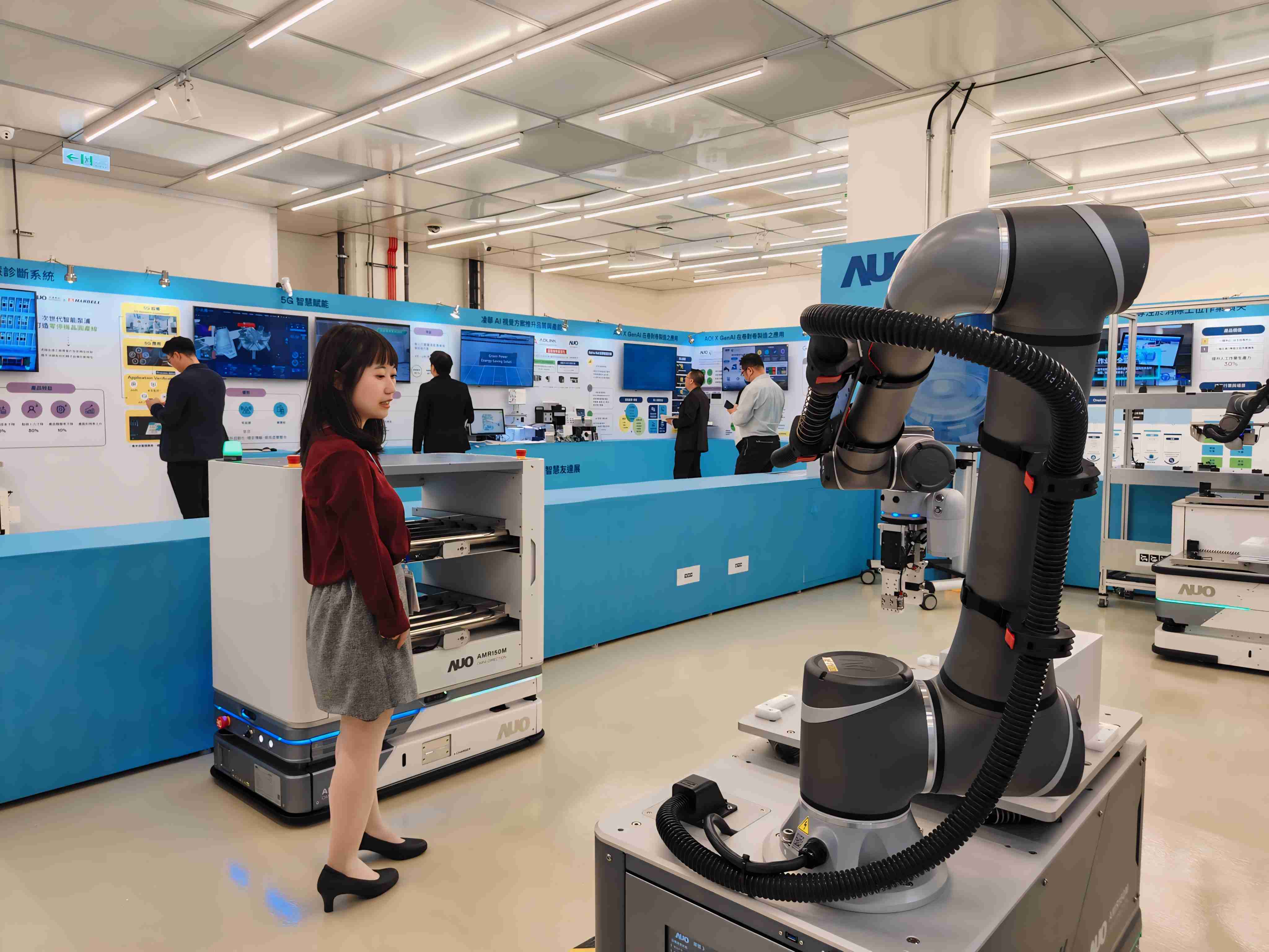 2024智能巨星国际展邀集生态圈伙伴共同参展，，从数字应用、、净零减碳到能源发展，，，，创造全方位永续商机，，携手生态圈伙伴迈向永续未来